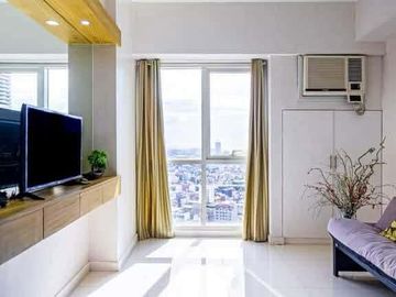 1-Bedroom Condo for Rent in The Senta Legazpi Village Makati City