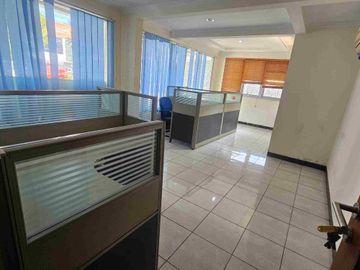 gudang + kantor / workshop di sepinggan