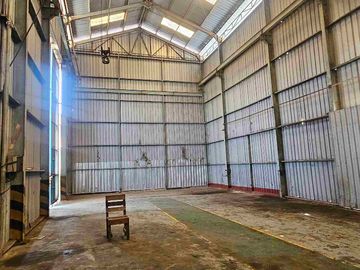 gudang + kantor / workshop di sepinggan