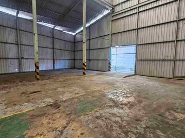 gudang + kantor / workshop di sepinggan