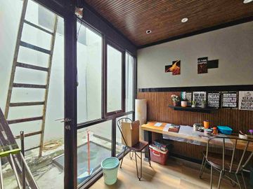 Rumah 2 lantai siap huni semi furnish di Cluster Burgundy Summarecon Bekasi