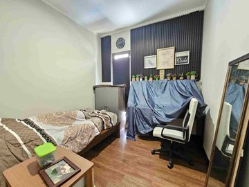 Rumah 2 lantai siap huni semi furnish di Cluster Burgundy Summarecon Bekasi