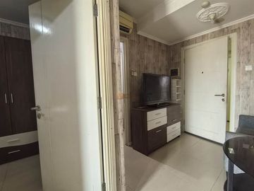 Hunian Premium! Disewakan Apartemen 1 Bedroom Madison Park Scandinavian Homey, Furnish Lengkap, Lokasi Strategis, Dekat dengan Mall Central Park