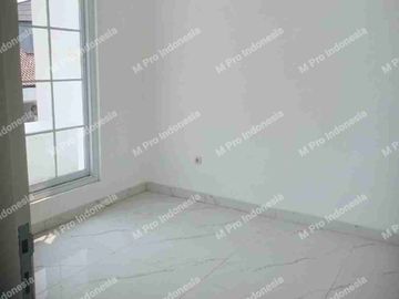 Dijual Rumah New Minimalis 3 lantai di Tebet Timur, Jalan lebar