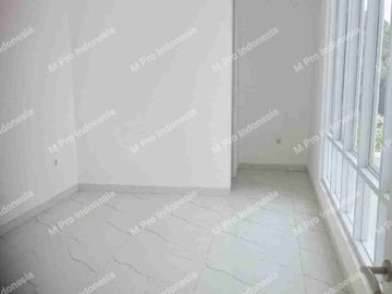 Dijual Rumah New Minimalis 3 lantai di Tebet Timur, Jalan lebar