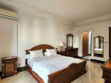 jual rumah bagus siap huni dekat pim 2 pondok indah jaksel