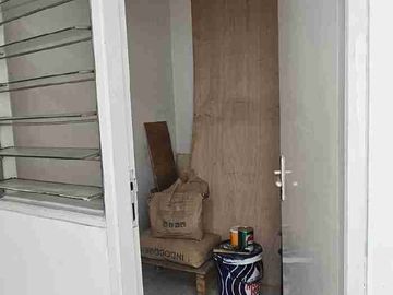 Disewakan cepat 
Rumah sektor 1B
Gading serpong