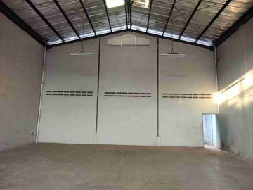 Gudang  dijual di kawasan industri Taman Tekno
