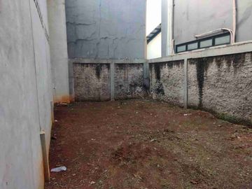 Gudang  dijual di kawasan industri Taman Tekno