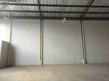 Gudang  dijual di kawasan industri Taman Tekno