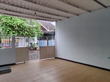 3 KT, 2 KM RUMAH PUTRA BANGSA MEDOKAN AYU RUNGKUT SURABAYA TIMUR SIAP HUNI. DEKAT GUNUNHANYAR, MERR, UPN, TOL, BANDARA JUANDA, Dsb