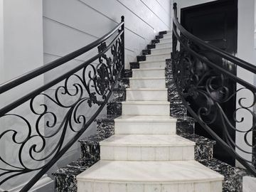 Rumah Baru Mewah Jakarta Selatan