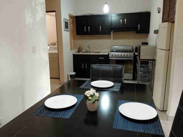 Renta Departamento Amueblado frente al Tec MTY 2Rec 1bño