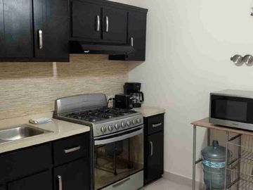Renta Departamento Amueblado frente al Tec MTY 2Rec 1bño