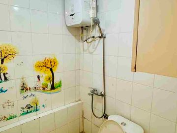 Jual 2BR Furnished ada Waterheater Bassura City Apartemen, Lantai 12