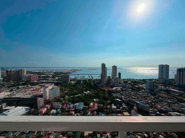 1Bedroom with Balcony at Green Residences near DLSU Taft Malate Manila