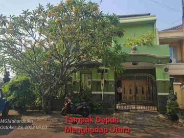 RUMAH MEWAH DI TAMAN MODERN - CAKUNG