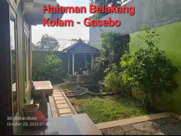 RUMAH MEWAH DI TAMAN MODERN - CAKUNG