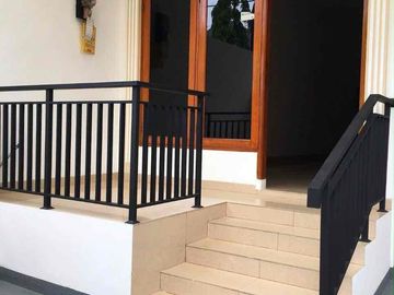 Disewakan Rumah 1 1/2 Lantai Unfurnished di Sunter Sacna - Jakarta Utara