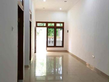 Disewakan Rumah 1 1/2 Lantai Unfurnished di Sunter Sacna - Jakarta Utara