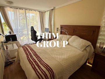 SE VENDE DEPARTAMENTO CON PATIO DE 75M2 Y TERRAZA DE 25M2