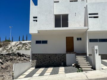 PITAHAYAS ZIBATÁ $ 20 000