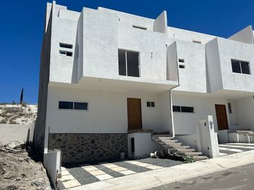 PITAHAYAS ZIBATÁ $ 20 000