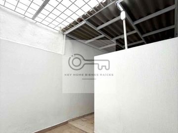 Casa en Venta ATEMAJAC | a unas cuadras tren 🚊 y periférico norte| ZAPOPAN