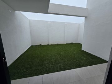 CASA NUEVA EN RENTA EN MAYORAZGO DEL VALLE, LEÓN, GUANAJUATO