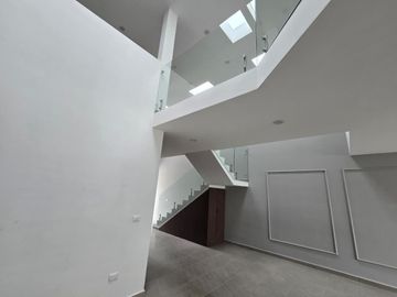 CASA NUEVA EN RENTA EN MAYORAZGO DEL VALLE, LEÓN, GUANAJUATO