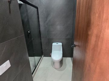 CASA NUEVA EN RENTA EN MAYORAZGO DEL VALLE, LEÓN, GUANAJUATO