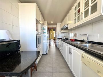 VENTA DEPARTAMENTO VISTA AL MAR 4D 4B VIÑA DEL MAR