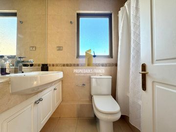 VENTA DEPARTAMENTO VISTA AL MAR 4D 4B VIÑA DEL MAR