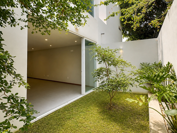 Casa en Venta Coto Punto Sur - Junto a Plaza Comercial