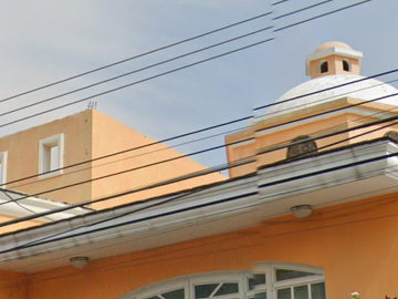 ¡CASA EN VENTA EN ZAPOPAN JALISCO, CERCA DEL ESTADIO AKRON Y CENTRO COMERCVIAL CENTRO SUR! INVIERTE SABIAMNETE EN ESTE REMATE HIPOTECARIO