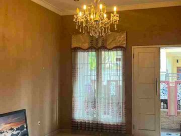 rumah cakep 2 lt siap huni di sulfat dekat taman sulfat kondisi bagus dan siap huni