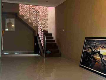 rumah cakep 2 lt siap huni di sulfat dekat taman sulfat kondisi bagus dan siap huni
