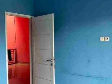 rumah cakep 2 lt siap huni di sulfat dekat taman sulfat kondisi bagus dan siap huni