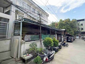 Dekat Toll, Dijual 4 Ruko di Grogol Petamburan Jakarta Pusat