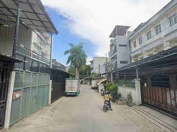 Dekat Toll, Dijual 4 Ruko di Grogol Petamburan Jakarta Pusat