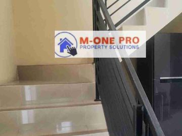 Di Jual Rumah Boulevard 2 lantai Citra Raya Cikupa Tangerang