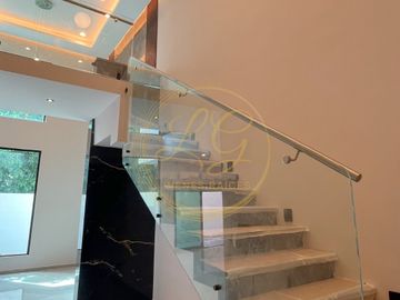 Casa Nueva en Venta con 4 recámaras y jardín en Fracc. Río del Dorado