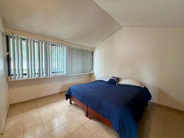CASA EN VENTA EN BELLAVISTA