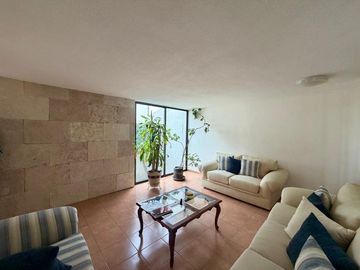 CASA EN VENTA EN BELLAVISTA