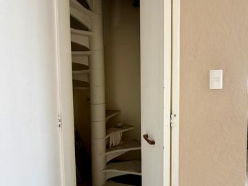 CASA EN VENTA EN BELLAVISTA
