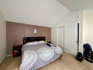 CASA EN VENTA EN BELLAVISTA