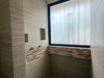 CASA EN VENTA EN BELLAVISTA