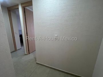 Departamento amueblado de dos recámaras en renta en Zakia, Querétaro