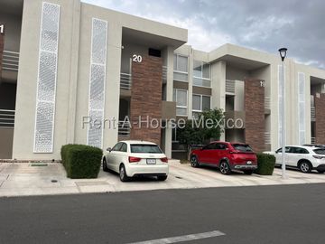 Departamento amueblado de dos recámaras en renta en Zakia, Querétaro