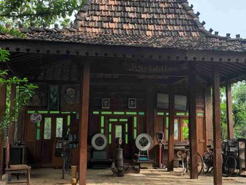 Wisata Alam dan Staycation